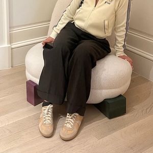 Meet your Posher, Paulina